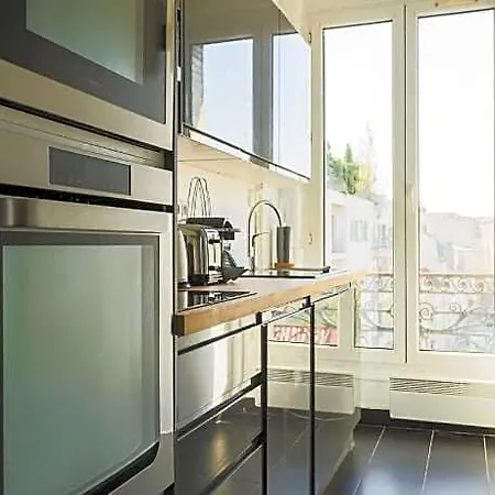 Charming Flat -1br-4p- 17e