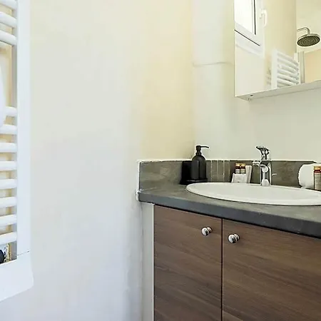 Hotel Charming Flat -1br-4p- 17e